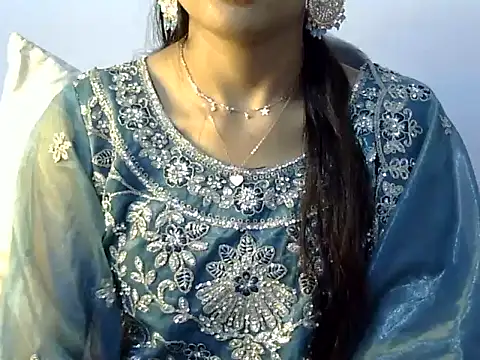 Snapshot of Mehaak_ chatting on March 4, 2026, 5:10 pm Mehaak online show from March 4, 2026, 5:10 pm