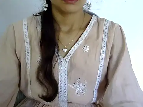 Snapshot of Mehaak_ chatting on July 4, 2026, 7:04 am Mehaak online show from July 4, 2026, 7:04 am