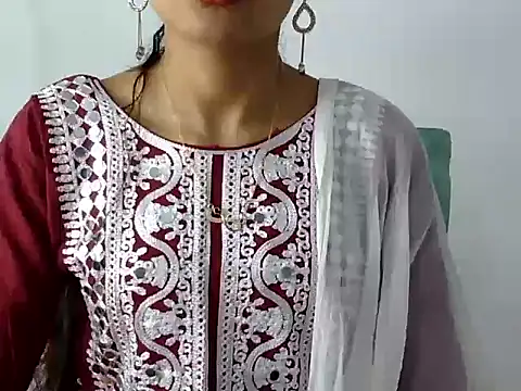 Snapshot of Mehaak_ chatting on February 15, 2026, 5:41 am Mehaak online show from February 15, 2026, 5:41 am