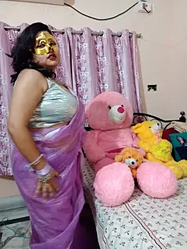 Snapshot of Lovely-Lina7 chatting on June 30, 2026, 6:19 pm Lovely-Lina7 online show from June 30, 2026, 6:19 pm