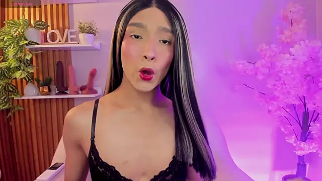 AdharaSkinny online show from June 3, 2026, 2:01 am