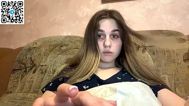 Snapshot of LovelySilk_63 chatting on March 13, 2026, 8:47 pm LovelySilk 63 online show from March 13, 2026, 8:47 pm