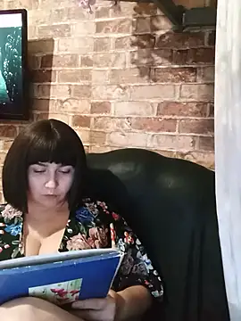 Snapshot of itismyhobby chatting on February 13, 2025, 7:42 pm itismyhobby online show from February 13, 2025, 7:42 pm