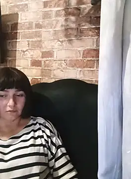 Snapshot of itismyhobby chatting on October 3, 2025, 6:42 pm itismyhobby online show from October 3, 2025, 6:42 pm