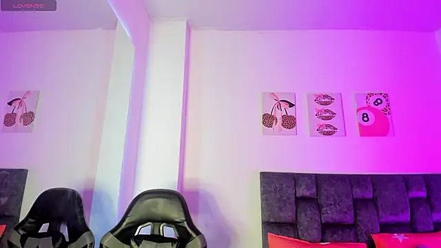 Madison Rosee online show from April 21, 2026, 12:12 am