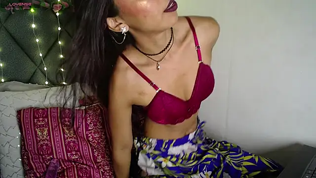 Snapshot of yuki_saniya chatting on February 25, 2026, 7:25 pm yuki saniya online show from February 25, 2026, 7:25 pm