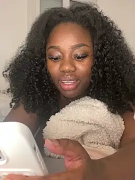 Snapshot of Stelly_75 chatting on March 3, 2026, 9:44 pm Stelly 75 online show from March 3, 2026, 9:44 pm