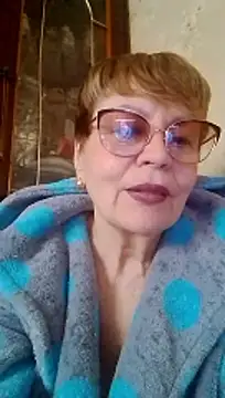 SophieBurns online show from April 20, 2026, 10:29 am