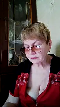 Snapshot of SophieBurns chatting on June 15, 2026, 9:20 am SophieBurns online show from June 15, 2026, 9:20 am
