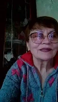 SophieBurns online show from March 28, 2026, 1:34 pm