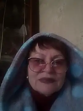 SophieBurns online show from February 26, 2026, 10:26 am