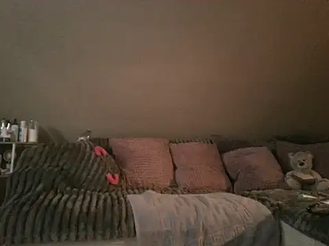 NatalieColt online show from March 3, 2026, 4:36 pm