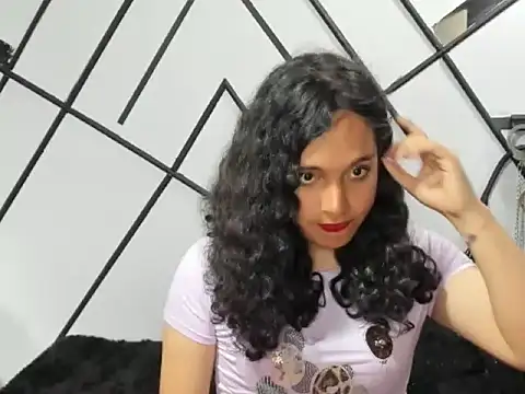 PaulaSchumacher online show from February 6, 2026, 6:59 pm