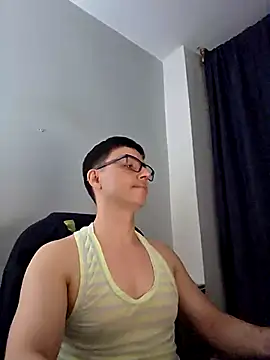 Coddy maxx69 online show from February 18, 2026, 4:43 am