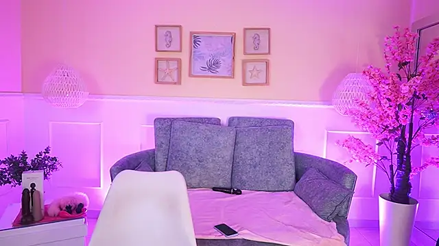 ElectraJonesX online show from February 24, 2026, 11:33 am