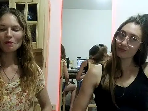 Serafina- online show from February 24, 2026, 11:05 pm