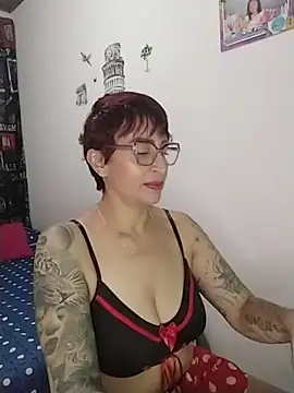 Snapshot of Charlotte_gray_ chatting on June 25, 2026, 3:26 am Charlotte gray online show from June 25, 2026, 3:26 am