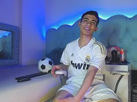 Apolo Richards online show from February 22, 2026, 8:21 pm