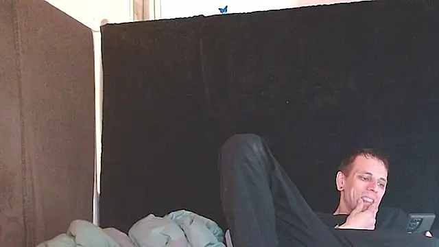 cguffey2284 online show from March 13, 2026, 9:42 pm