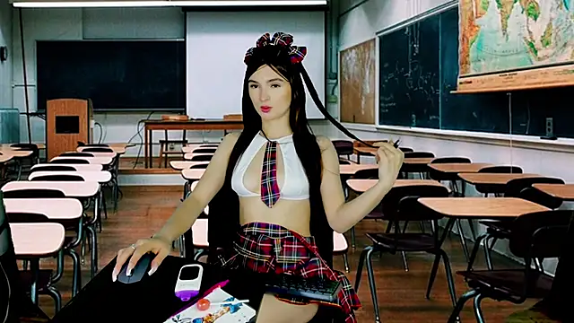 luna forever7 online show from February 26, 2026, 8:09 pm