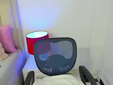 CherryMeloon online show from February 15, 2026, 5:01 pm