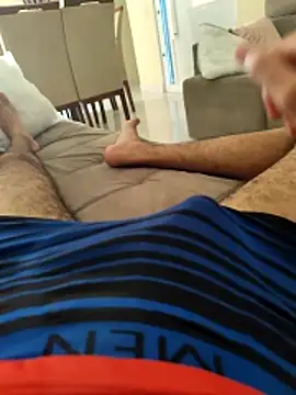 MOREN044 online show from April 7, 2026, 3:03 pm