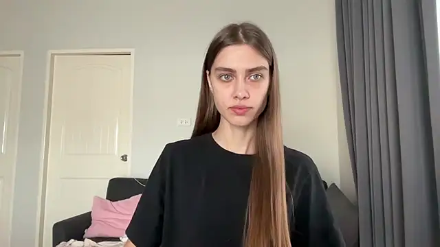 SonyaSweety online show from March 3, 2026, 12:50 am