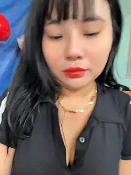 Lewd couple online show from June 2, 2026, 3:39 am