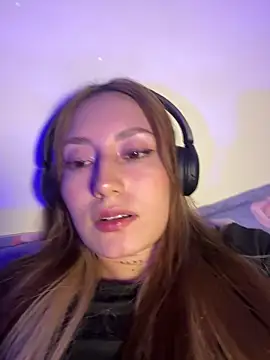 Lis peach online show from February 26, 2026, 5:29 am