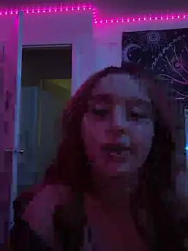 Snapshot of mommynxttie chatting on February 12, 2026, 6:57 am mommynxttie online show from February 12, 2026, 6:57 am