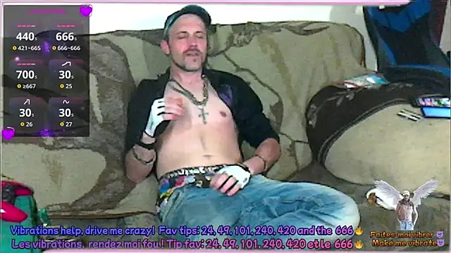 SwatRocShy online show from March 22, 2026, 7:04 pm