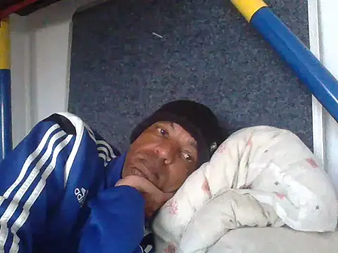 Snapshot of lavelle26 chatting on June 27, 2026, 2:23 pm lavelle26 online show from June 27, 2026, 2:23 pm