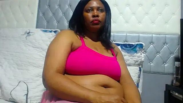 Snapshot of SEXYBUSTYEBONYXX chatting on May 23, 2026, 1:59 am SEXYBUSTYEBONYXX online show from May 23, 2026, 1:59 am