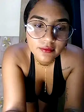 Snapshot of Zoe_Renata chatting on July 12, 2026, 9:48 pm Zoe Renata online show from July 12, 2026, 9:48 pm
