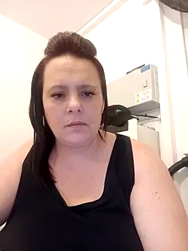 louisa36 online show from March 6, 2026, 10:27 pm