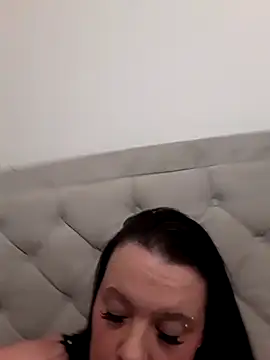 louisa36 online show from February 11, 2026, 10:09 pm