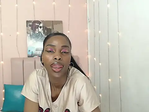 Snapshot of charlothcameronrs707 chatting on February 11, 2026, 12:05 pm charlothcameronrs707 online show from February 11, 2026, 12:05 pm