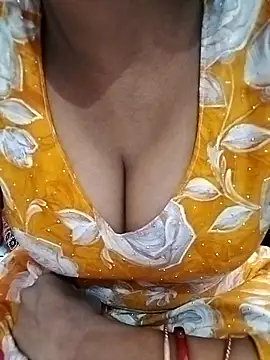 Radhika-sexy online show from March 6, 2026, 9:04 am