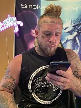 Snapshot of Smokebluntafterblunt chatting on June 10, 2026, 1:01 pm Smokebluntafterblunt online show from June 10, 2026, 1:01 pm