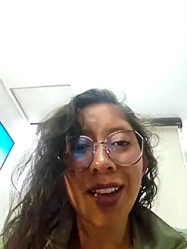 Snapshot of Camila_Lopez1 chatting on February 11, 2026, 3:01 pm Camila Lopez1 online show from February 11, 2026, 3:01 pm