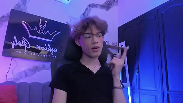 Snapshot of AngelDoll_1 chatting on February 22, 2026, 4:59 am AngelDoll 1 online show from February 22, 2026, 4:59 am