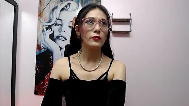 Snapshot of LAKSMI_BLUE chatting on March 4, 2026, 12:13 pm LAKSMI BLUE online show from March 4, 2026, 12:13 pm