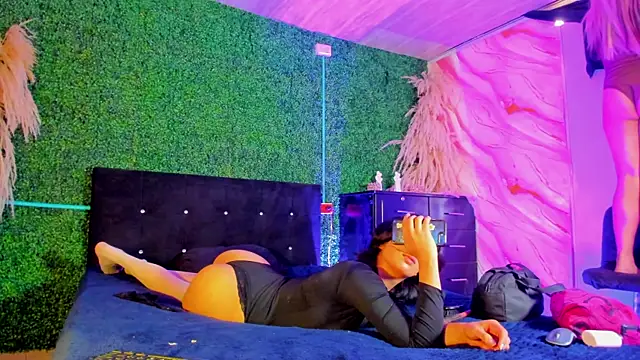 sophia storm01 online show from February 16, 2026, 1:10 pm