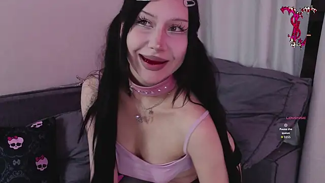 Snapshot of xdigitalxhoe chatting on July 5, 2026, 9:21 pm xdigitalxhoe online show from July 5, 2026, 9:21 pm