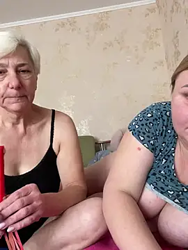 Snapshot of Mommy-girl-Lola chatting on February 16, 2026, 8:46 am Mommy-girl-Lola online show from February 16, 2026, 8:46 am