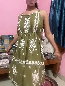 Snapshot of Hello_Priya16 chatting on June 18, 2026, 10:37 pm Hello Priya16 online show from June 18, 2026, 10:37 pm