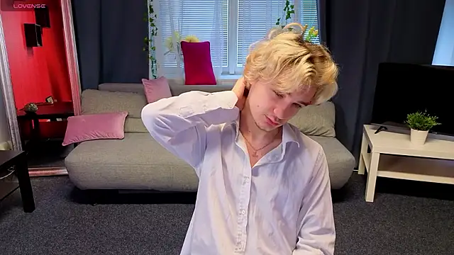 JameMiller online show from March 5, 2026, 7:38 am