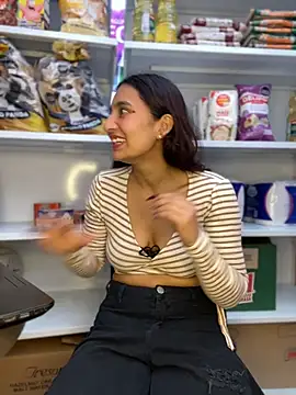 -BabyLuna online show from March 14, 2026, 12:44 pm