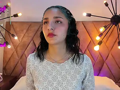 Aris Suarez online show from June 10, 2026, 4:57 am