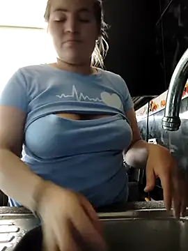 Mia collinx online show from March 10, 2026, 1:48 pm